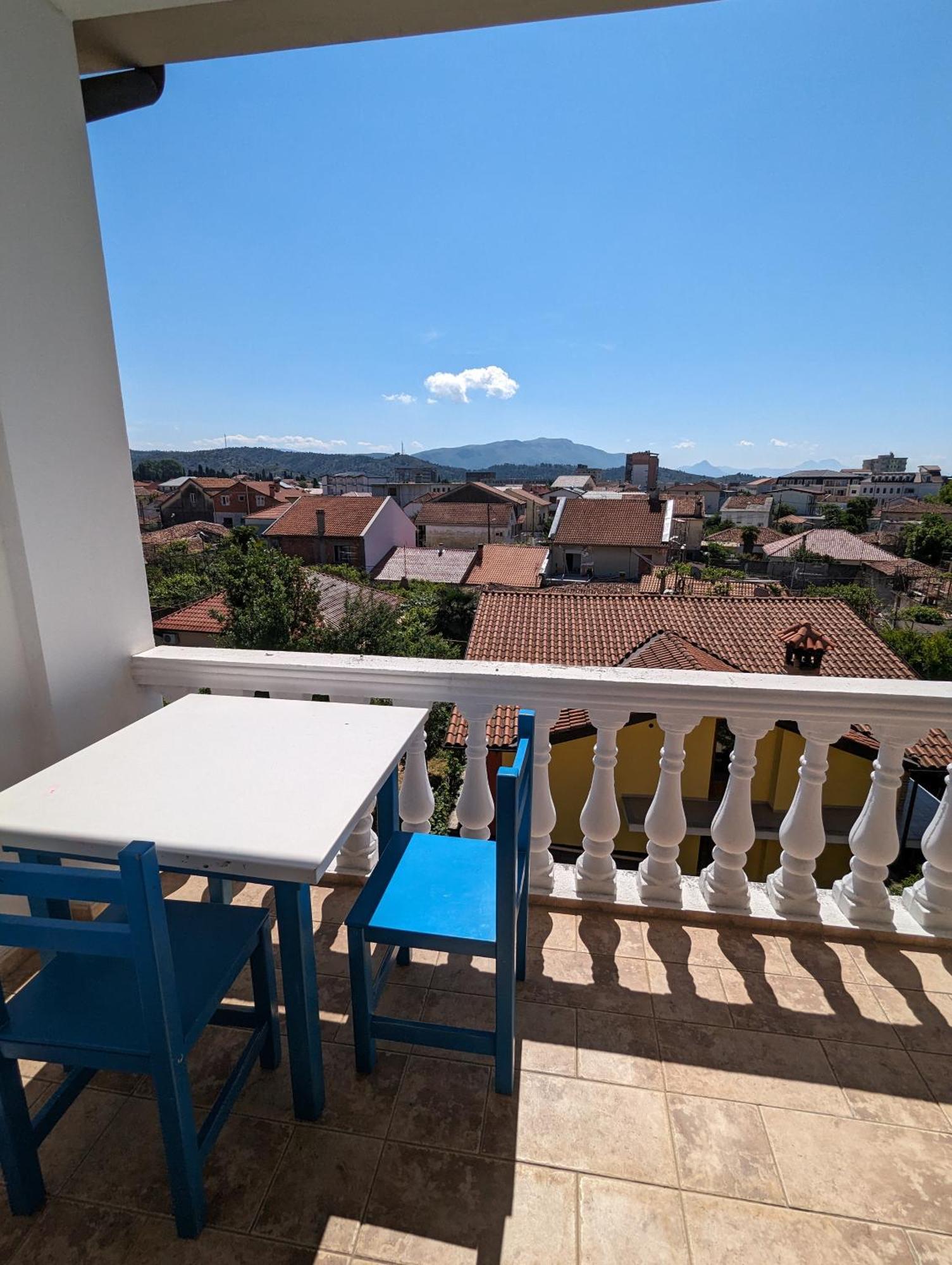 Tias Hostel Shkodër 외부 사진