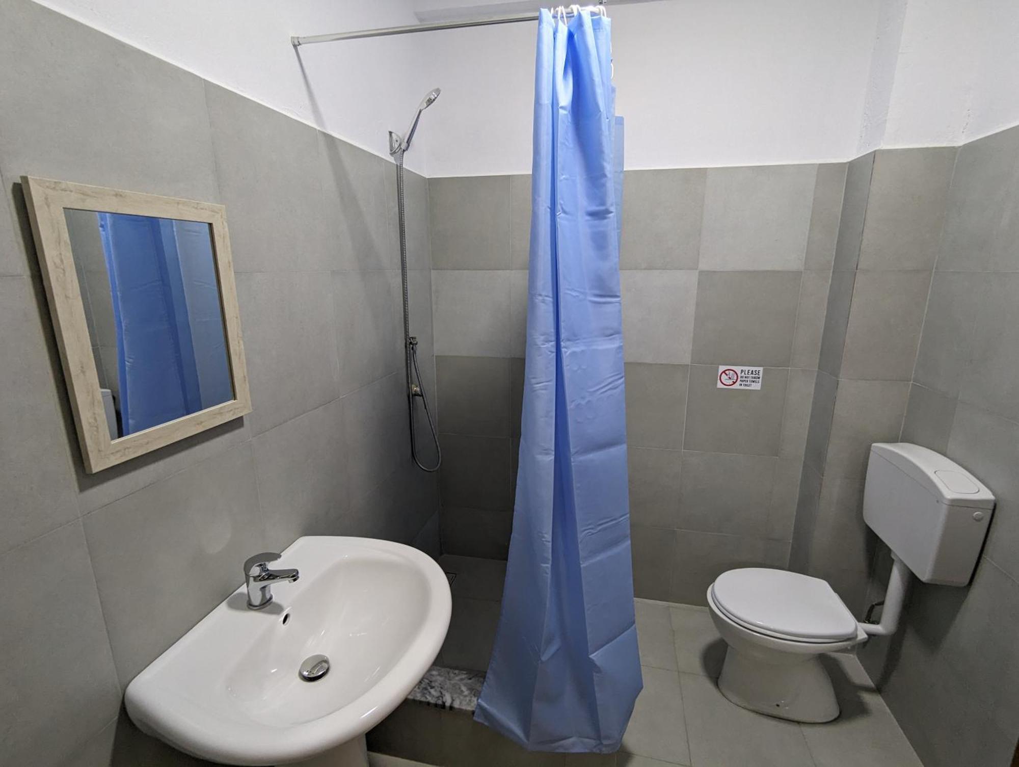 Tias Hostel Shkodër 외부 사진