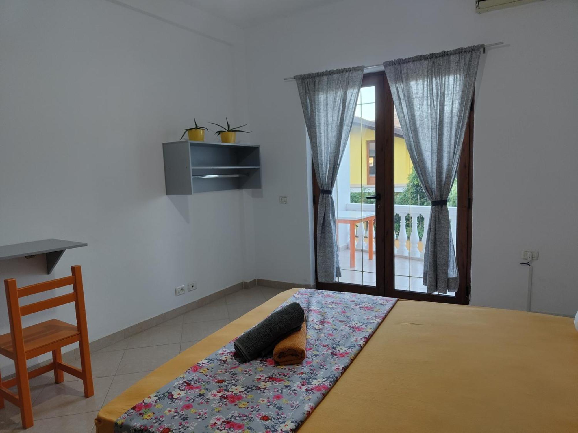 Tias Hostel Shkodër 외부 사진