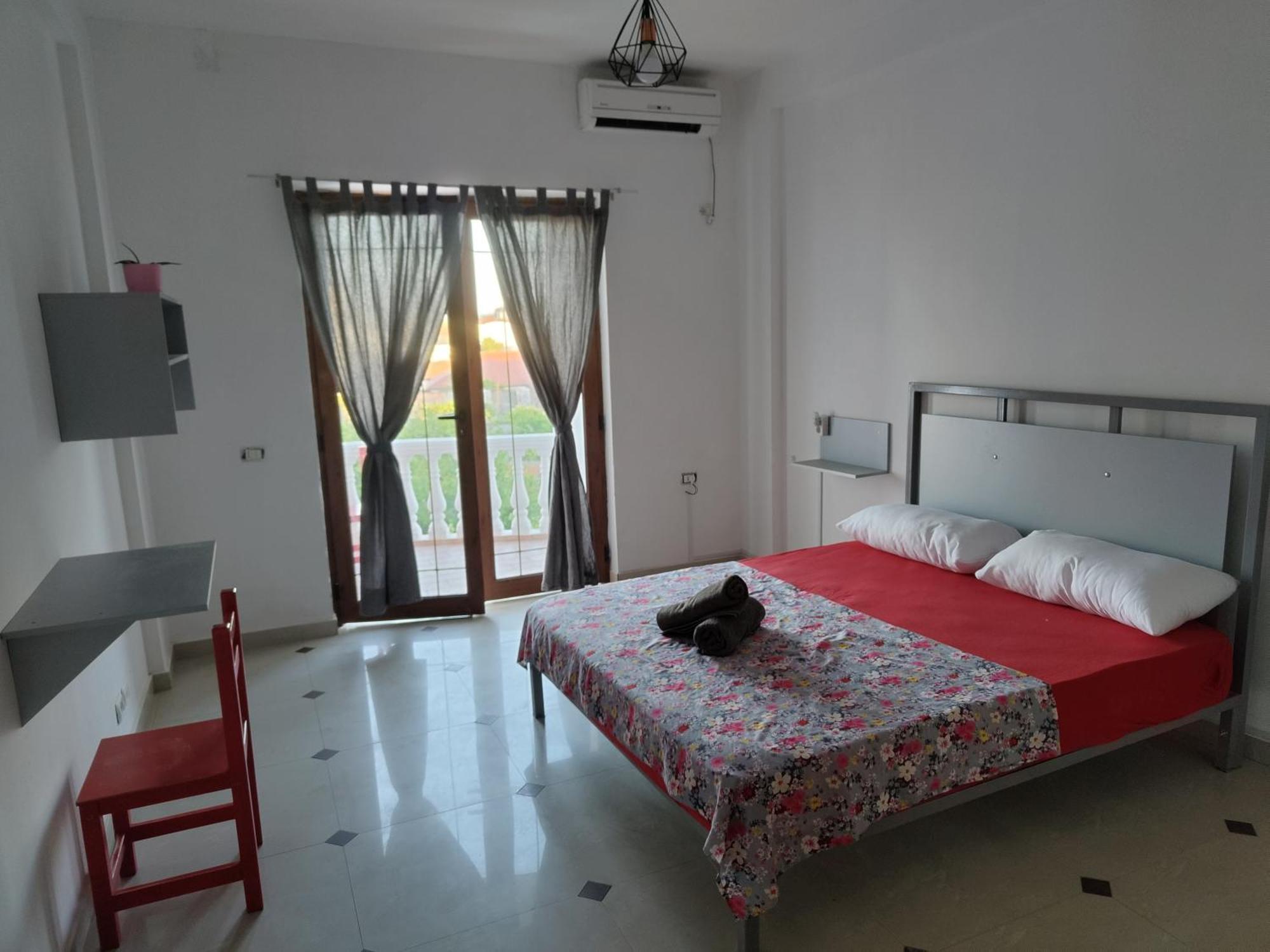 Tias Hostel Shkodër 외부 사진